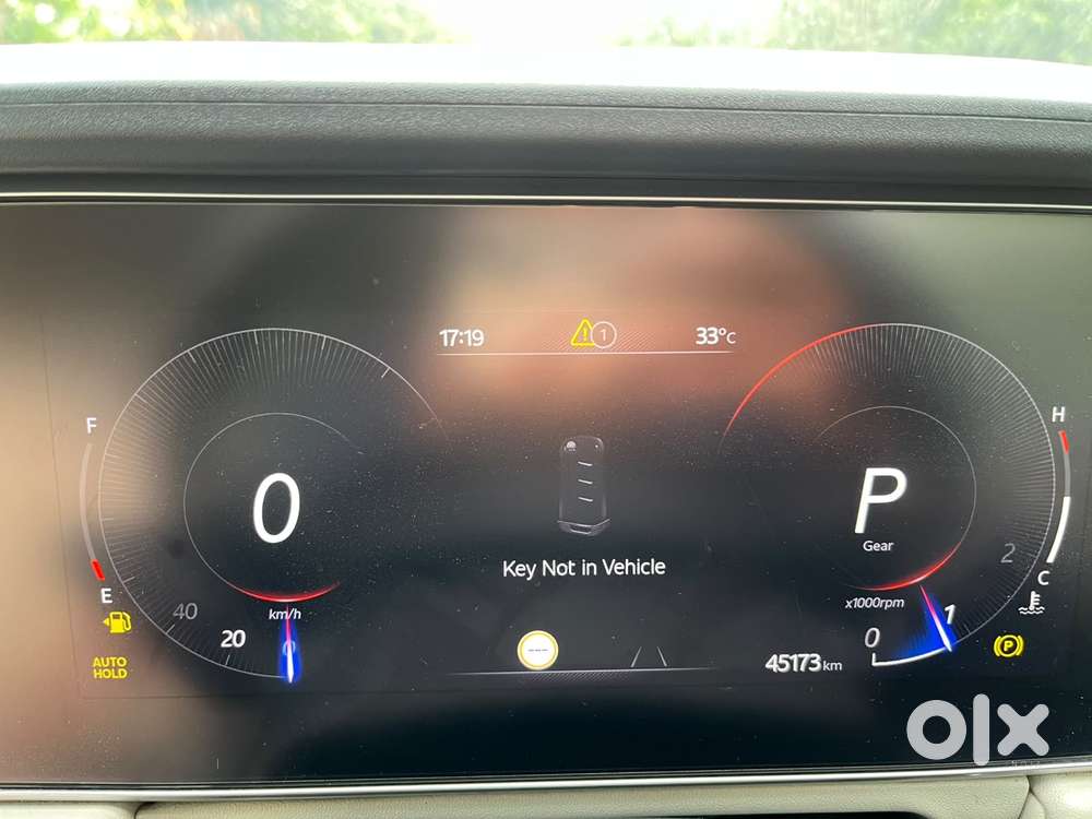 Mahindra Xuv700 2.0 Ax 7 Petrol At Luxury Pack Str, 2022, Petrol