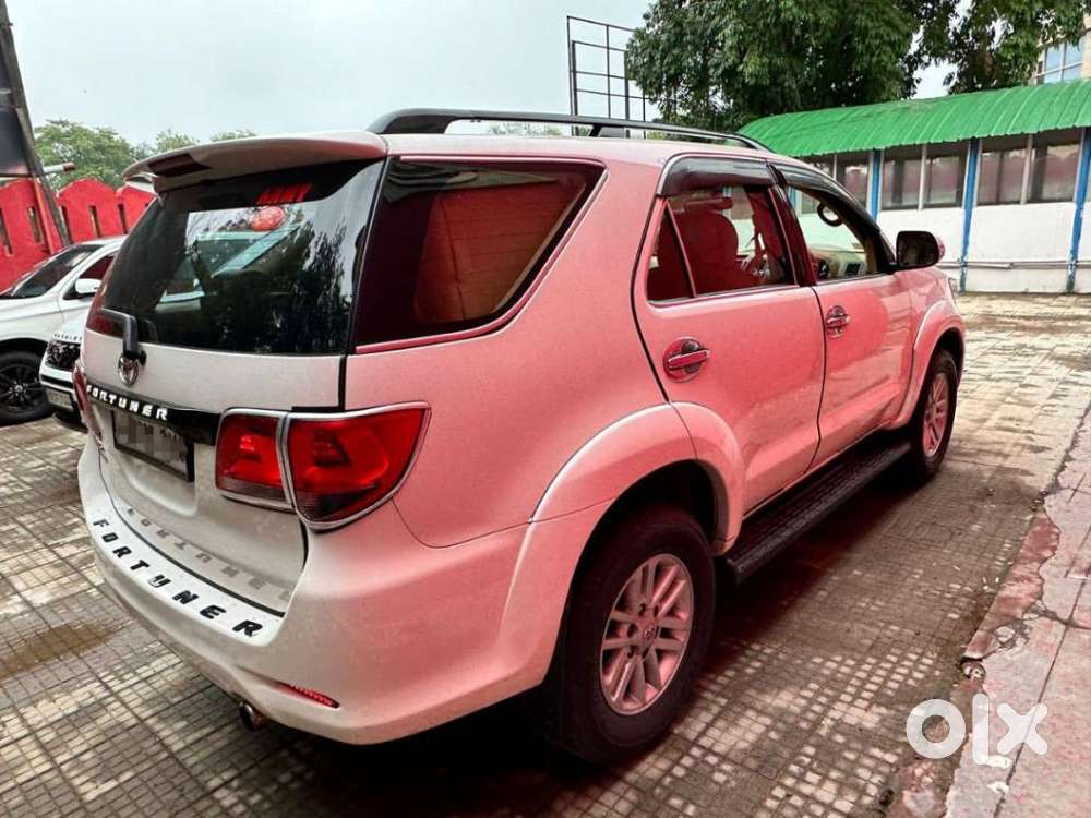 Toyota Fortuner 3.0 4x2 Automatic, 2014, Diesel