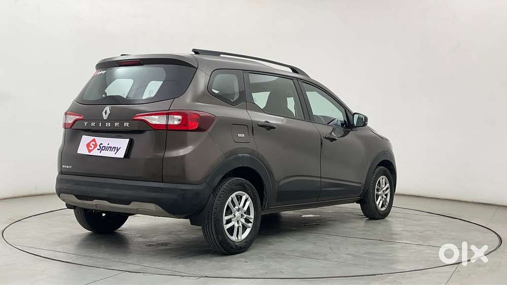 Renault Triber Rxt Easy-r Amt, 2023, Petrol