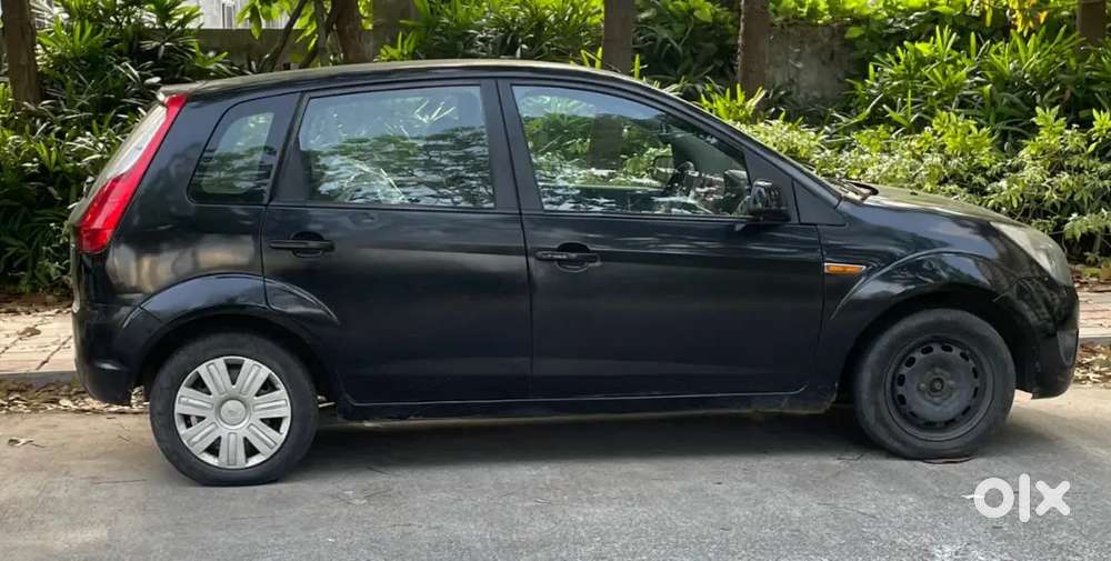 Ford Figo Petrol