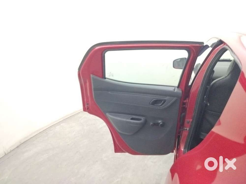 Renault Kwid 1.0 Rxt Sce Special (o), 2016, Petrol