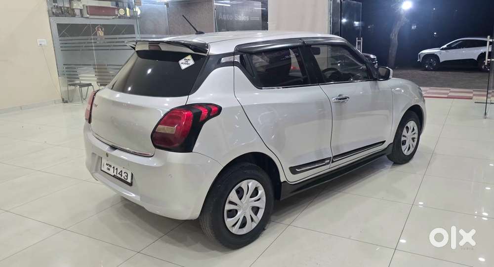 Maruti Suzuki Swift Vxi Deca, 2022, Petrol