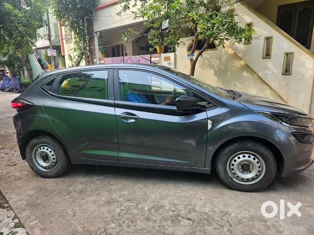 Tata Altroz 2021 Petrol Well Maintained