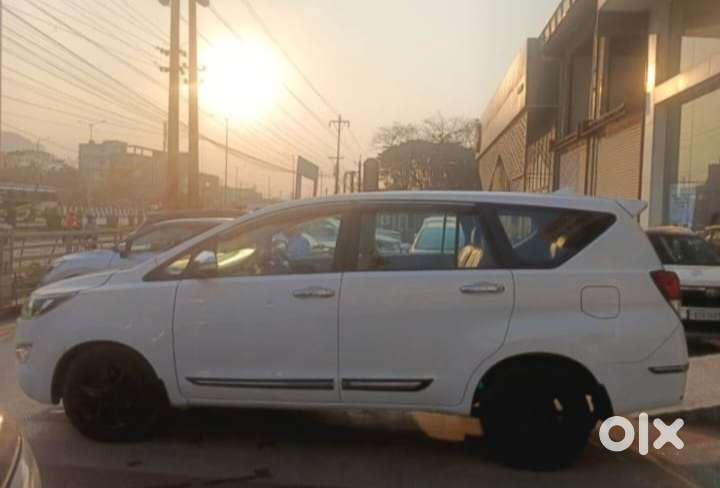 Toyota Innova Crysta 2.4 G Mt, 2019, Diesel