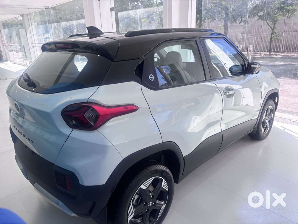 Tata Punch Ev Empowered Plus S, 2024, Electric