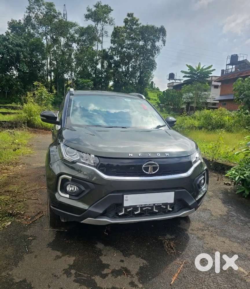Tata Nexon Xza+ 1.5 Diesel Automatic (2021)