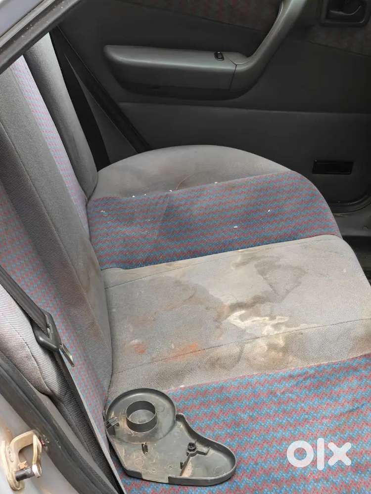 Ford Ikon 1.6 Zxi 2000