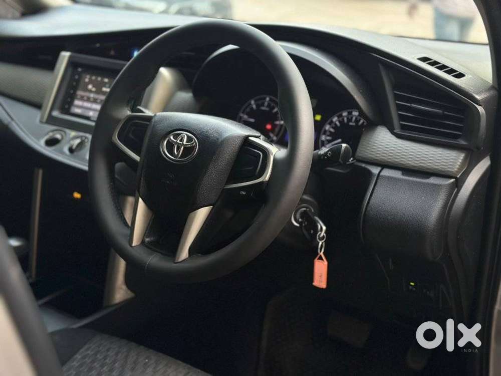 Toyota Innova Crysta 2.8 Gx At, 2016, Diesel