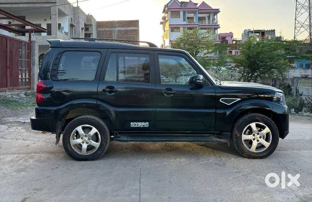 Scorpio S11 Black Good Condition Top Model Sell Karna Hi Arjent