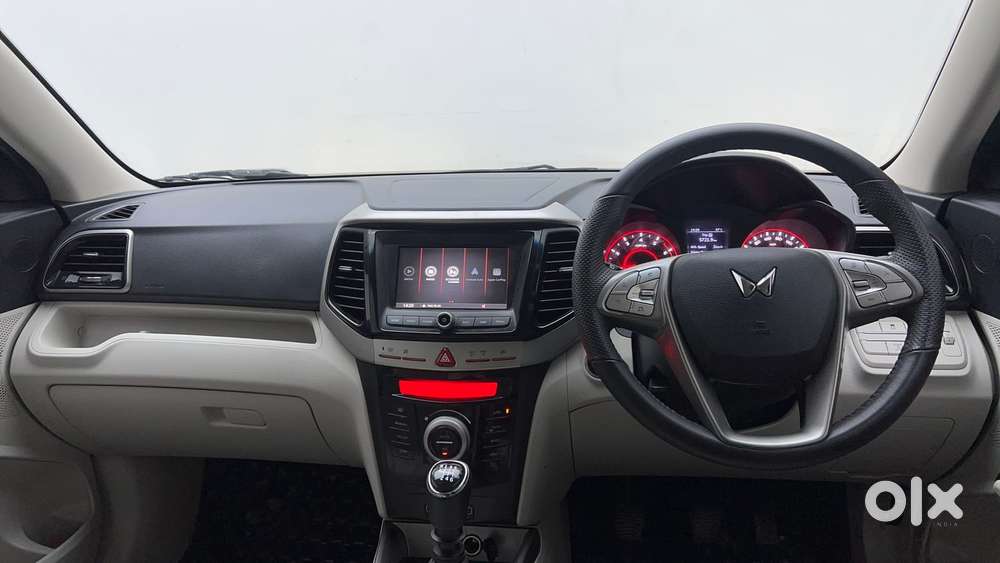 Mahindra Xuv300 W8 Option, 2023, Petrol