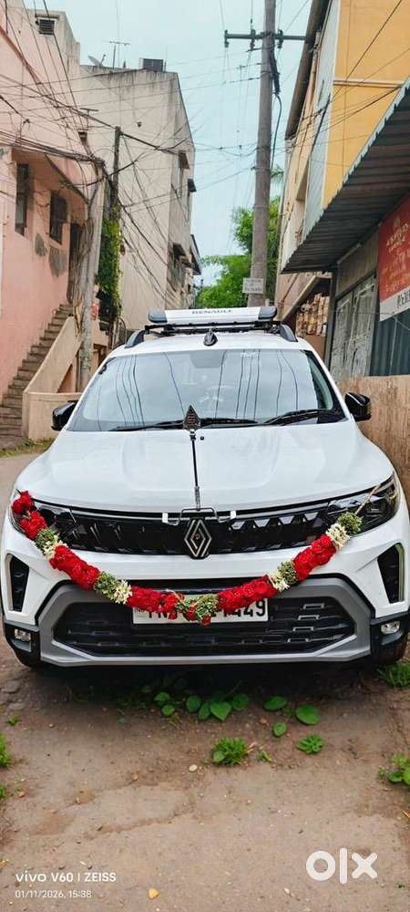 Renault Triber 2025 Cng & Hybrids Well Maintained