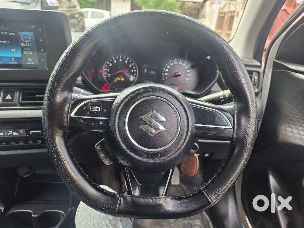 Maruti Suzuki Swift Vxi Optional, 2024, Petrol