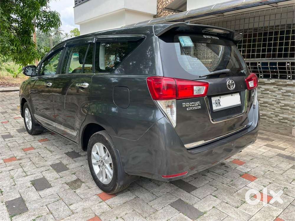 Toyota Innova Crysta 2017
