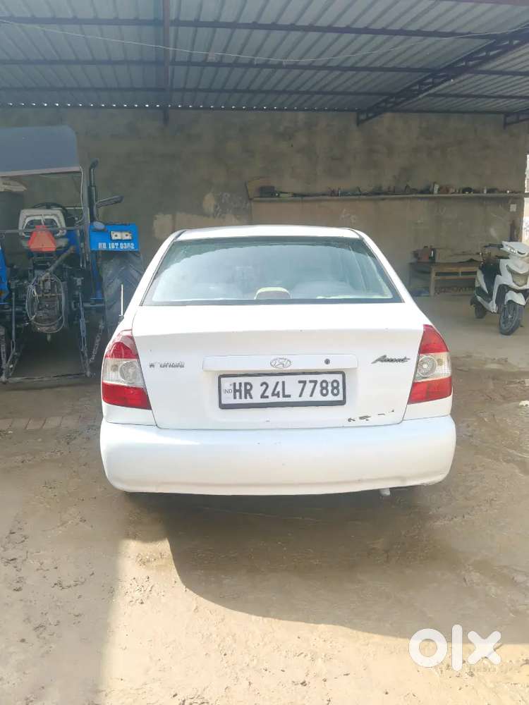 Hyundai Accent Gl Petrol 2009