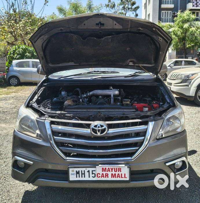 Toyota Innova 2.5 G (diesel) 8 Seater, 2011, Diesel