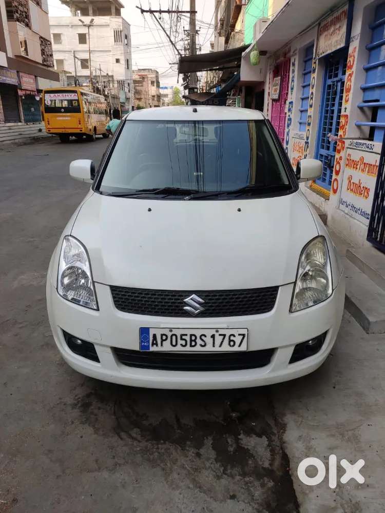 Maruti Suzuki Swift Vdi 2010