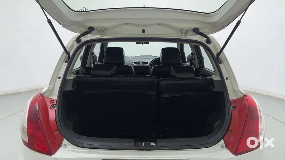 Maruti Suzuki Swift Vvt Vxi, 2015, Petrol