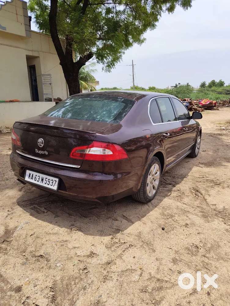 Skoda Superb 2012 Diesel 115000 Km Driven