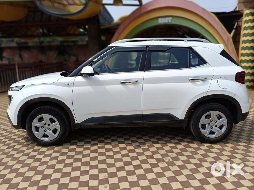 Hyundai Venue S 1.2 Petrol, 2020, Petrol