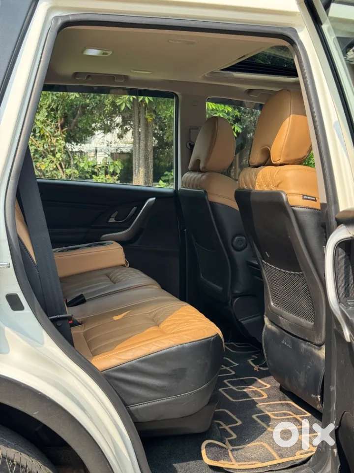 Mahindra Xuv500 W11 Option At Awd, 2020, Diesel