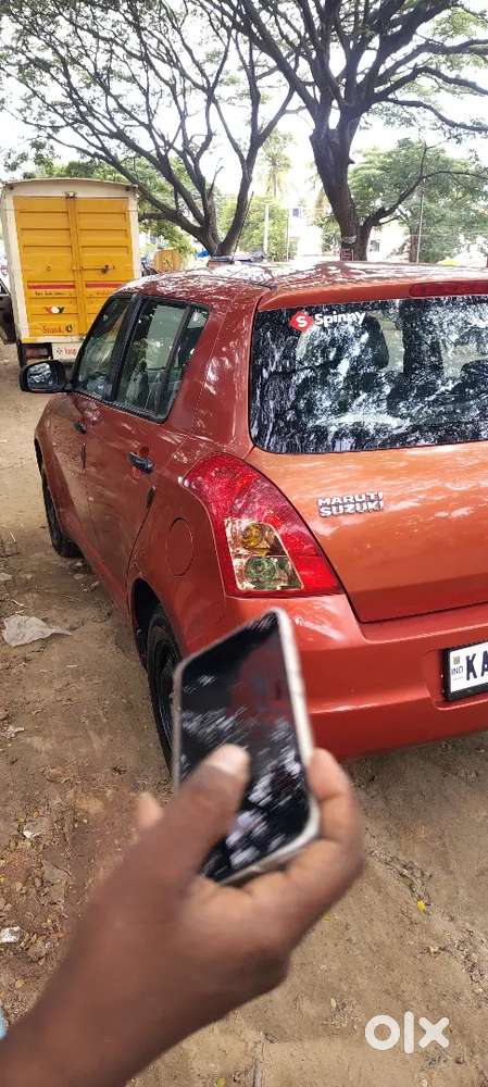 Maruti Suzuki Swift 2011
