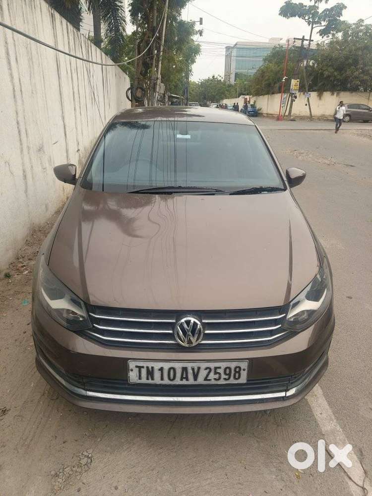 Volkswagen Vento 1.2 Tsi Highline Plus At, 2016, Petrol