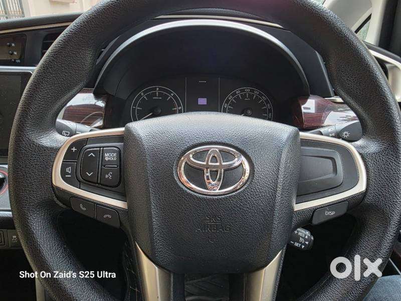 Toyota Innova Crysta [2020-ongoing] 2.4 Gx At 7 Str, 2020, Diesel