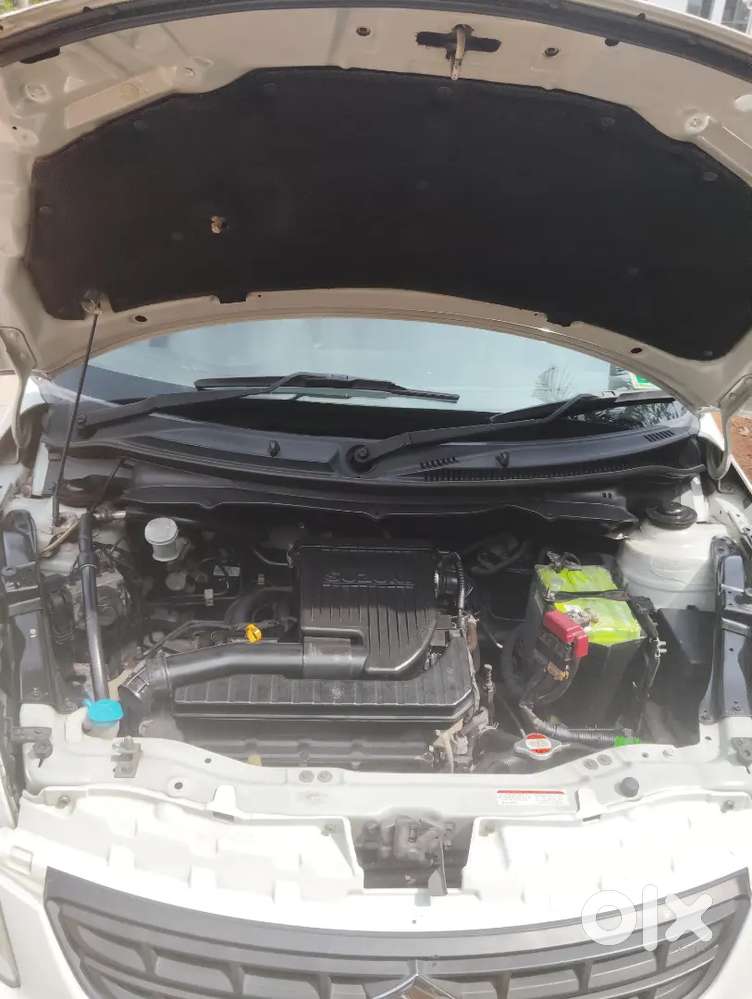 Automatic  Maruti Suzuki Swift Dzire 2014 Petrol89000km Driven