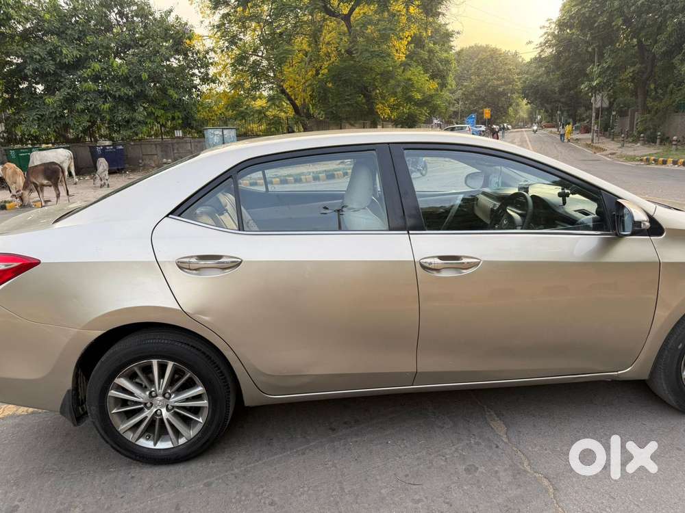 Toyota Corolla Altis Vl, 2015, Petrol