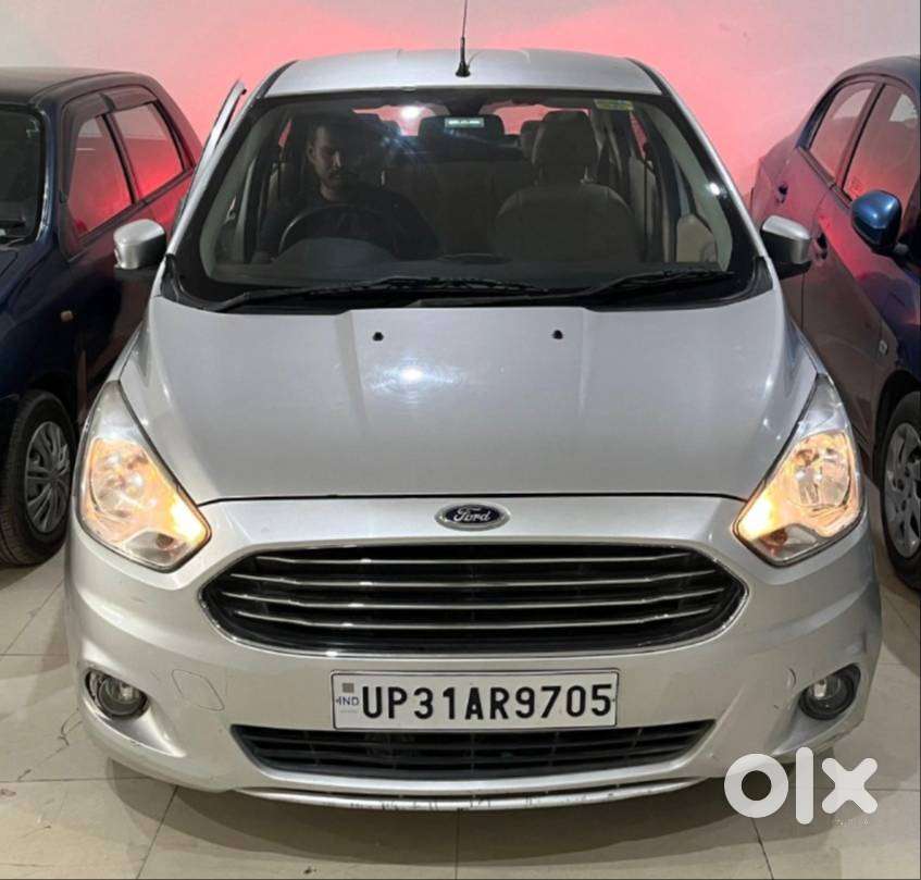 Ford Aspire Titanium Blu 2017