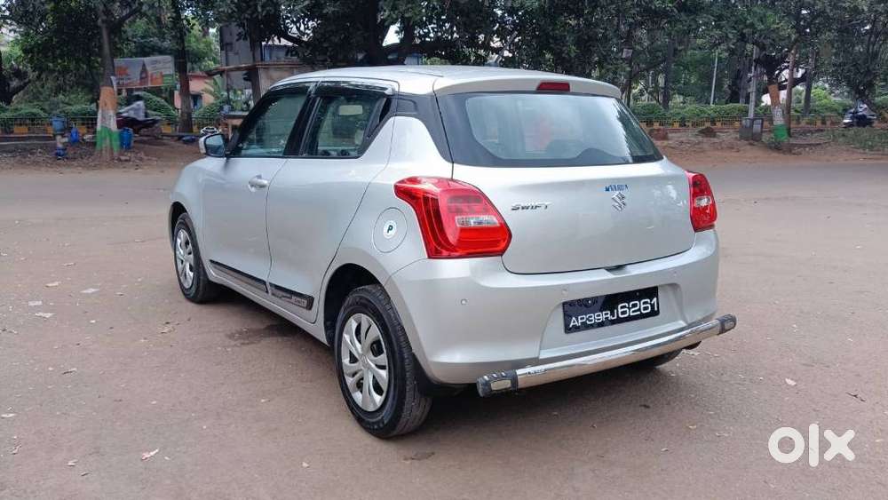 Maruti Suzuki Swift Vxi Optional, 2021, Petrol