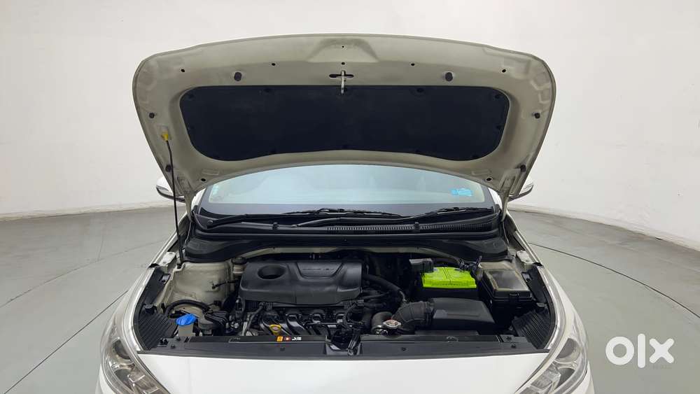 Hyundai Verna [ ] Fluidic 4s 1.6 Crdi Sx (o) At, 2019, Petrol
