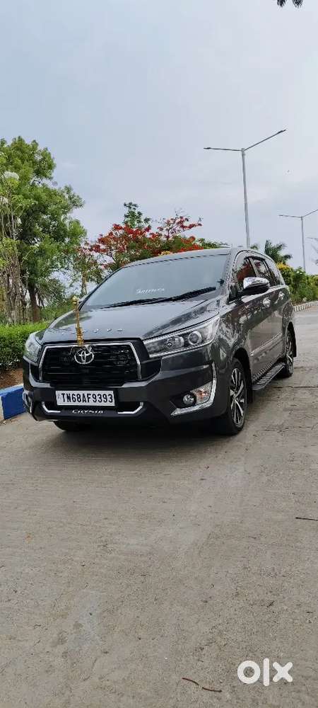 Toyota Innova Crysta Z 2022 Diesel 160000 Km Driven