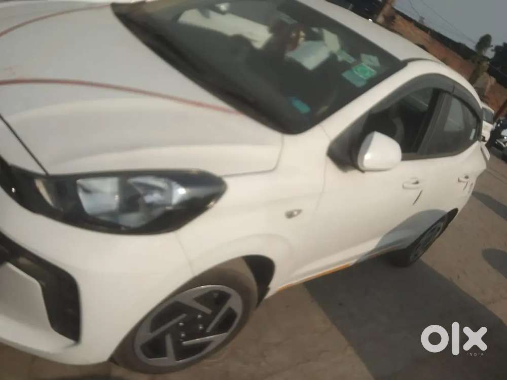 Hyundai Aura S Cng