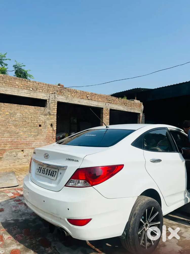 Hyundai Verna 2013 Diesel Manual
