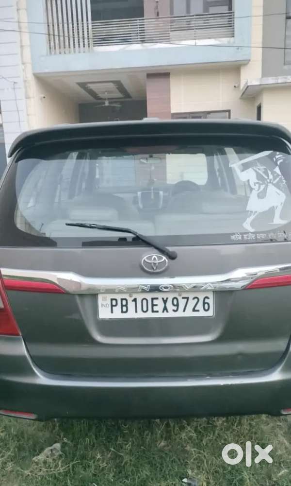 Toyota Innova 2015 Diesel 115000 Km Driven