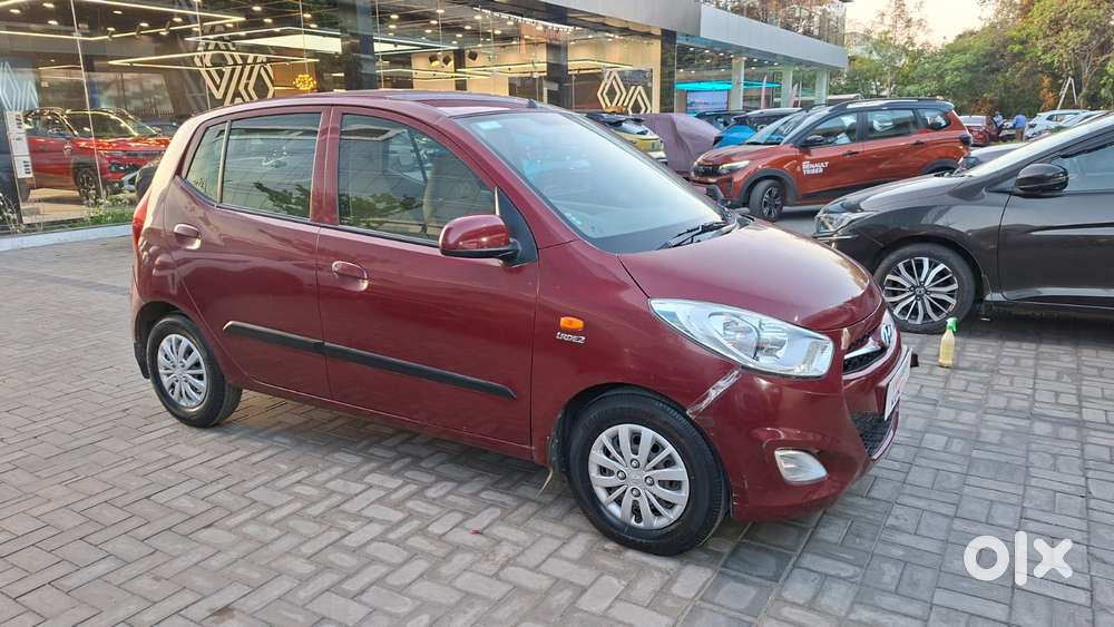 Hyundai I10 Sportz, 2015, Petrol
