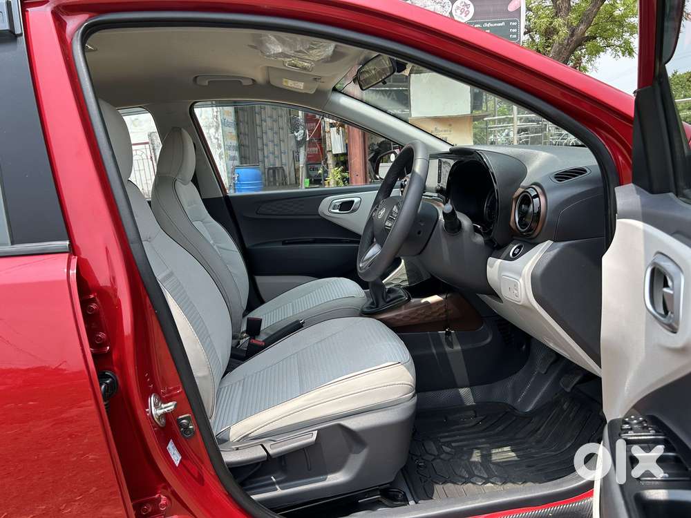 Hyundai Aura Sx 1.2 (o) Petrol, 2024, Petrol