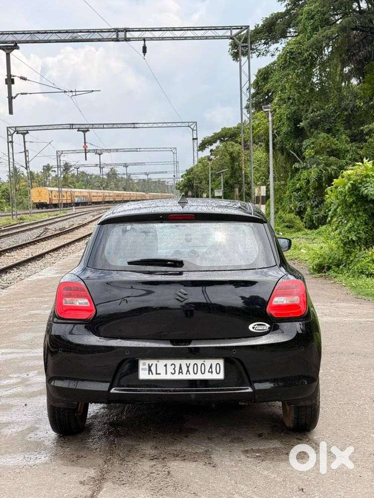 Maruti Suzuki Swift Amt Vvt Zxi, 2023, Petrol