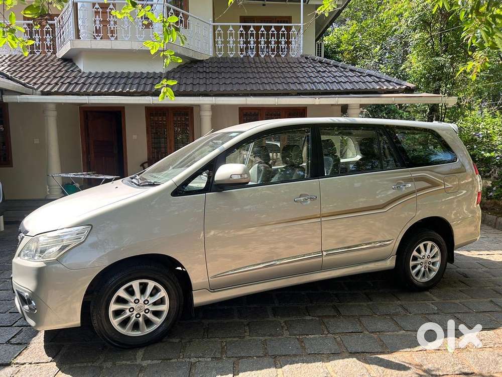 Toyota Innova 2.5 Z Diesel (2014) – Well Maintained