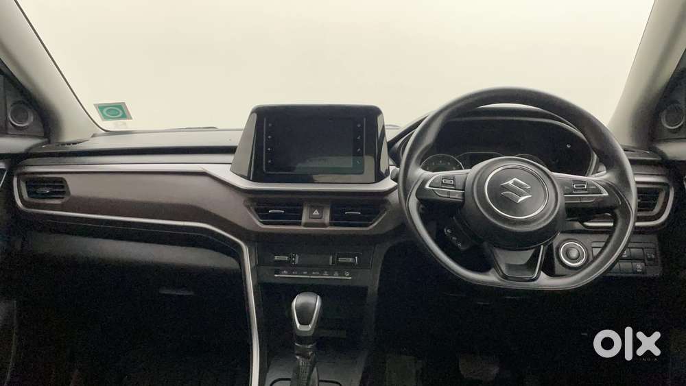 Maruti Suzuki Vitara Brezza 1.5 Zxi At, 2024, Petrol