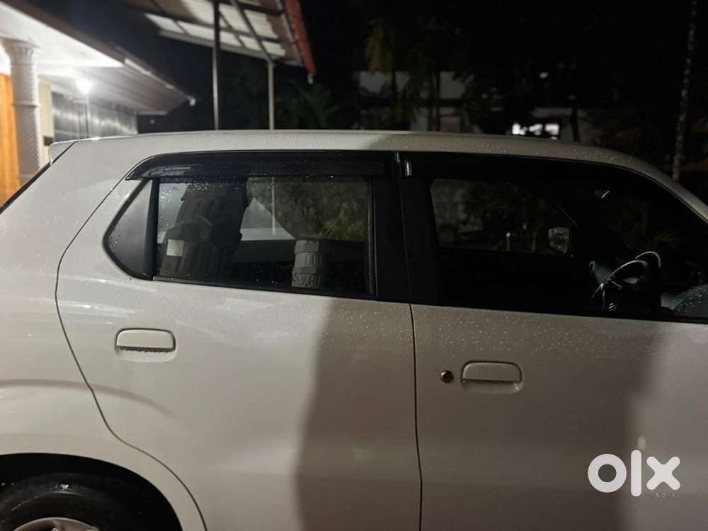 2025 Maruti Suzuki S-presso ( Doctor Used)