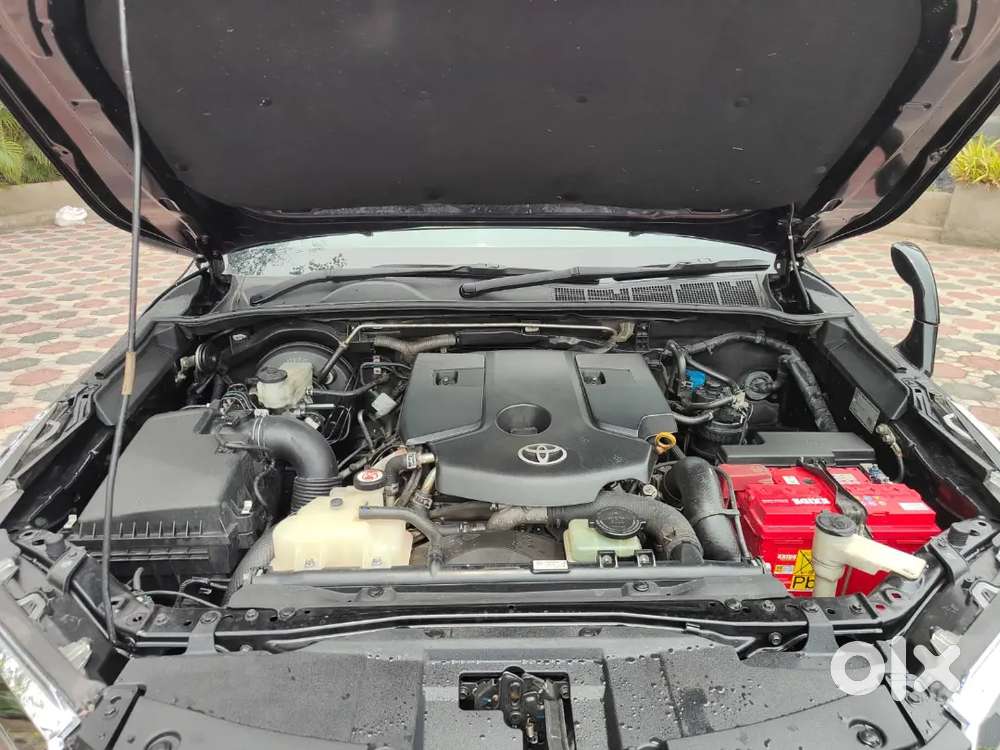 Toyota Fortuner Legender 2024
