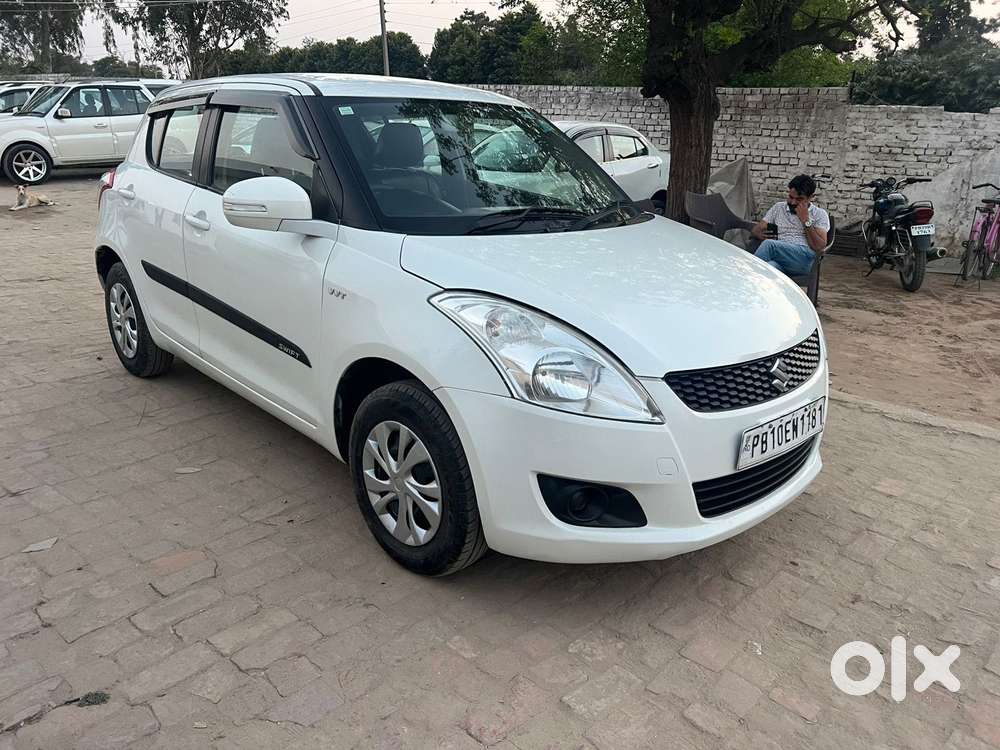 Maruti Suzuki Swift 2011-2014 Vxi, 2013, Petrol