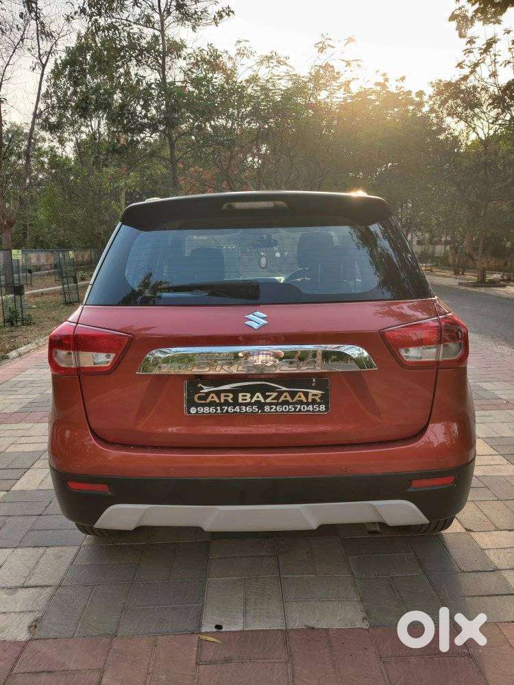 Maruti Suzuki Brezza Zdi+ Dual Tone, 2018, Diesel