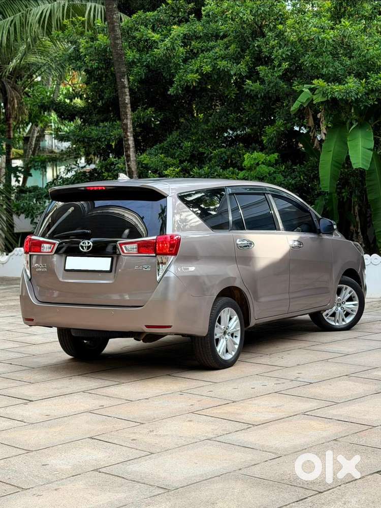 Toyota Innova Crysta 2.4 Z 7 Str, 2016, Diesel