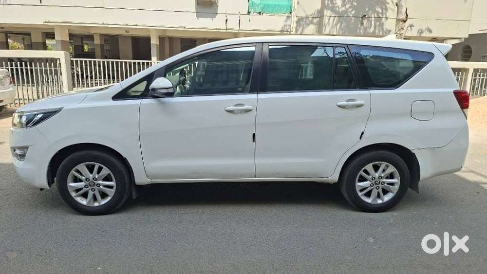 Toyota Innova Crysta 2.7 Gx Mt 8s, 2019, Diesel