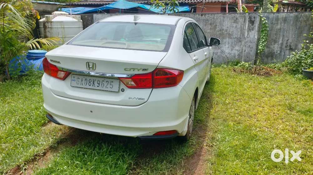 Honda City Sv Cvt 2014