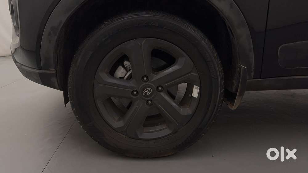 Tata Nexon 1.2 Revotron Xz Plus (l) Dark Edition, 2023, Petrol