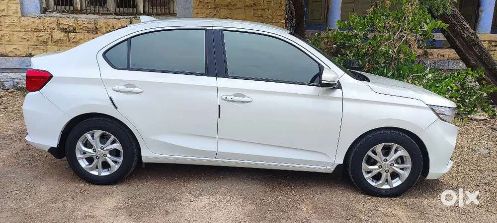 Honda Amaze 2nd Gen 2020 Diesel 240000 Km Driven